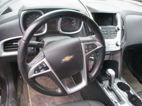Used 2013 Chevrolet Equinox LT w/ Driver Convenience Package image 12