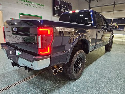 Used 2021 Ford F250 Lariat w/ Tremor Off-Road Package image 7