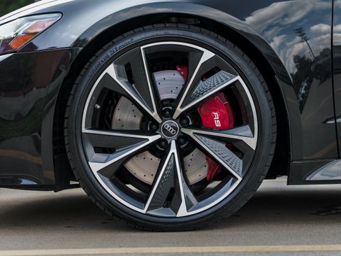 Used 2023 Audi RS 7 Sportback w/ Carbon Optic Package AWD/4WD image 30