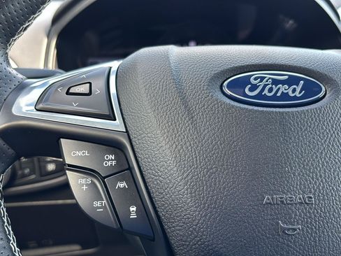 Used 2023 Ford Edge ST AWD/4WD image 18