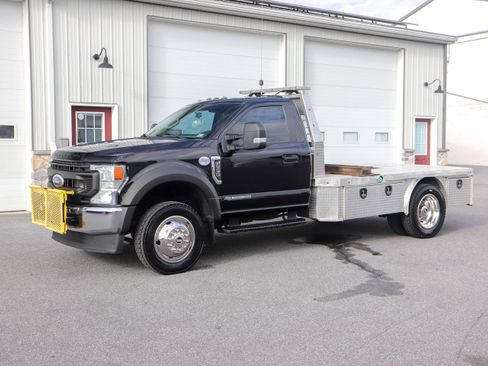 Used 2022 Ford F550 4x4 Regular Cab Super Duty w/ Power Equipment Group image 7
