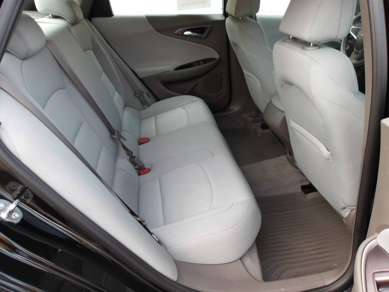 Used 2020 Chevrolet Malibu LS w/ LPO, Convenience Package 2 FWD image 22