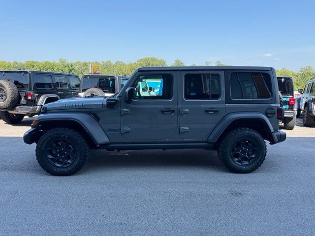 Used 2023 Jeep Wrangler Unlimited w/ Cold Weather Group AWD/4WD image 6