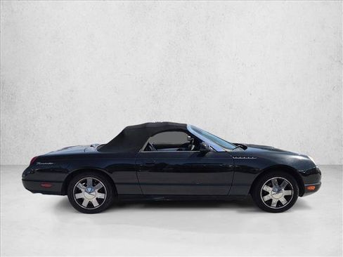 Used 2002 Ford Thunderbird RWD image 4
