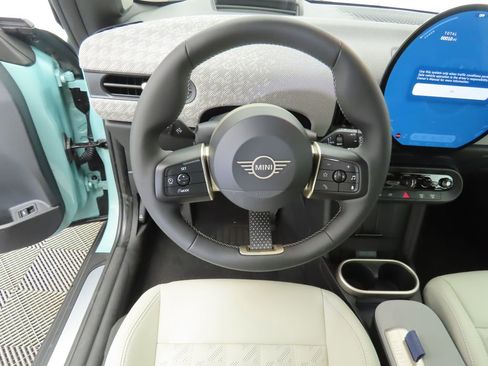 Used 2026 MINI Cooper S FWD image 11