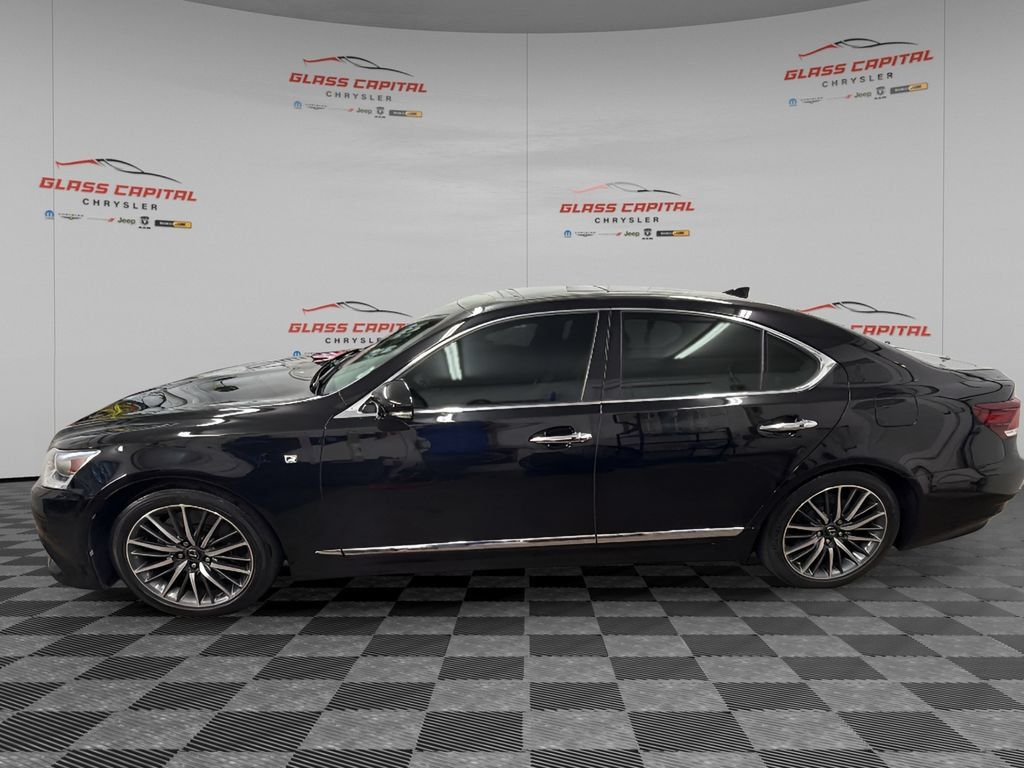 Used 2015 Lexus LS 460 AWD w/ F Sport Package image 4