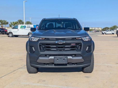 Certified 2024 Chevrolet Colorado Trail Boss image 2