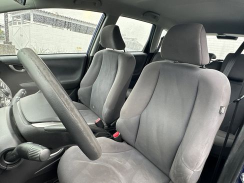 Used 2011 Honda Fit image 20