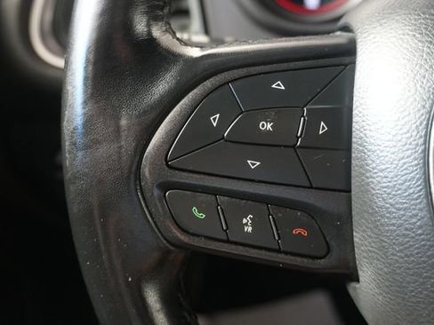 Used 2021 Dodge Challenger SXT w/ Driver Convenience Group RWD image 14