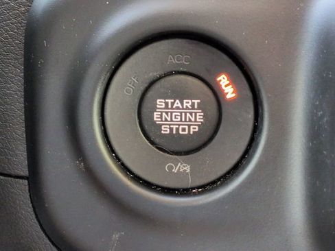 Certified 2023 Jeep Wrangler Unlimited Rubicon 4xe AWD/4WD image 36