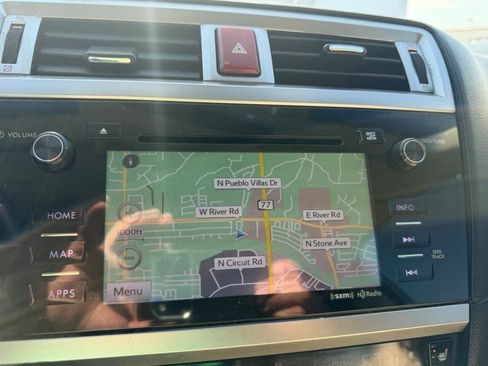 Used 2017 Subaru Outback 3.6R Limited AWD/4WD image 10