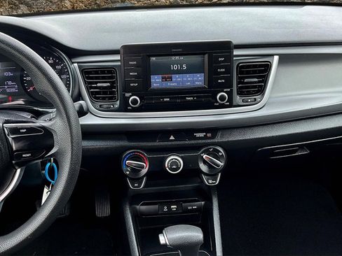 Used 2018 Kia Rio LX image 6