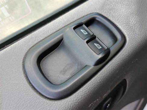 Used 2021 Ford Transit 350 XLT image 30