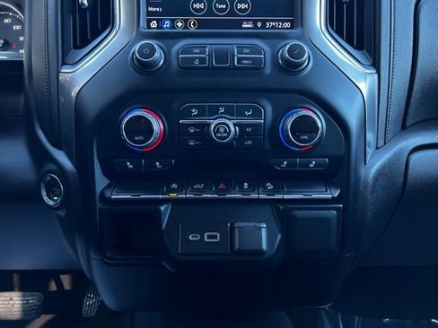 Used 2022 Chevrolet Silverado 1500 RST w/ Z71 Off-Road Package image 24