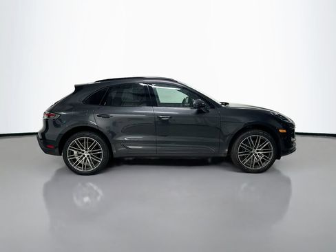 Certified 2025 Porsche Macan AWD/4WD image 8