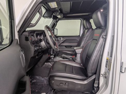 Used 2024 Jeep Wrangler Unlimited Rubicon AWD/4WD image 14