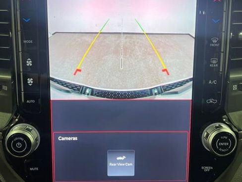 Used 2025 RAM 1500 Big Horn image 34