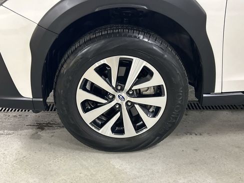 Certified 2024 Subaru Outback Premium image 10