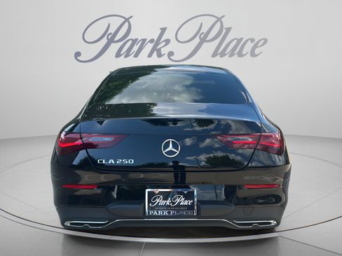 Used 2026 Mercedes-Benz CLA 250 image 4