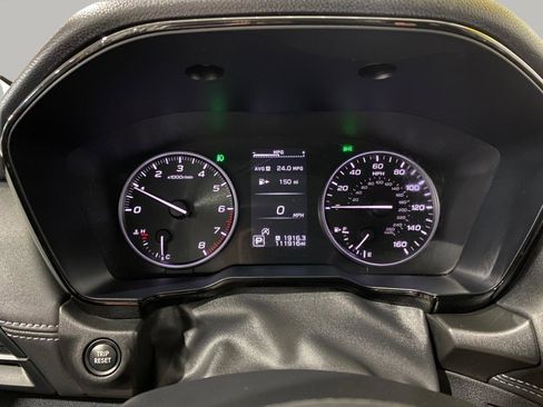 Used 2024 Subaru Outback Premium AWD/4WD image 21