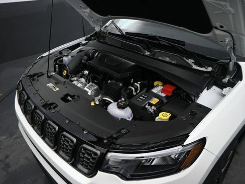 New 2026 Jeep Compass Latitude image 45