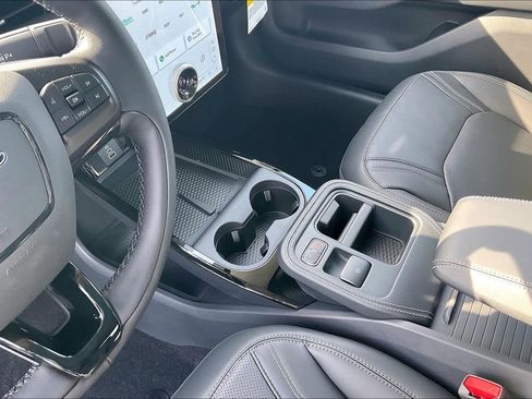 New 2025 Ford Mustang Mach-E Premium image 8