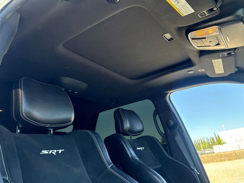 Used 2018 Dodge Durango SRT w/ Technology Group AWD/4WD image 19