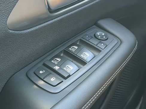New 2026 Chrysler Voyager LX FWD image 29