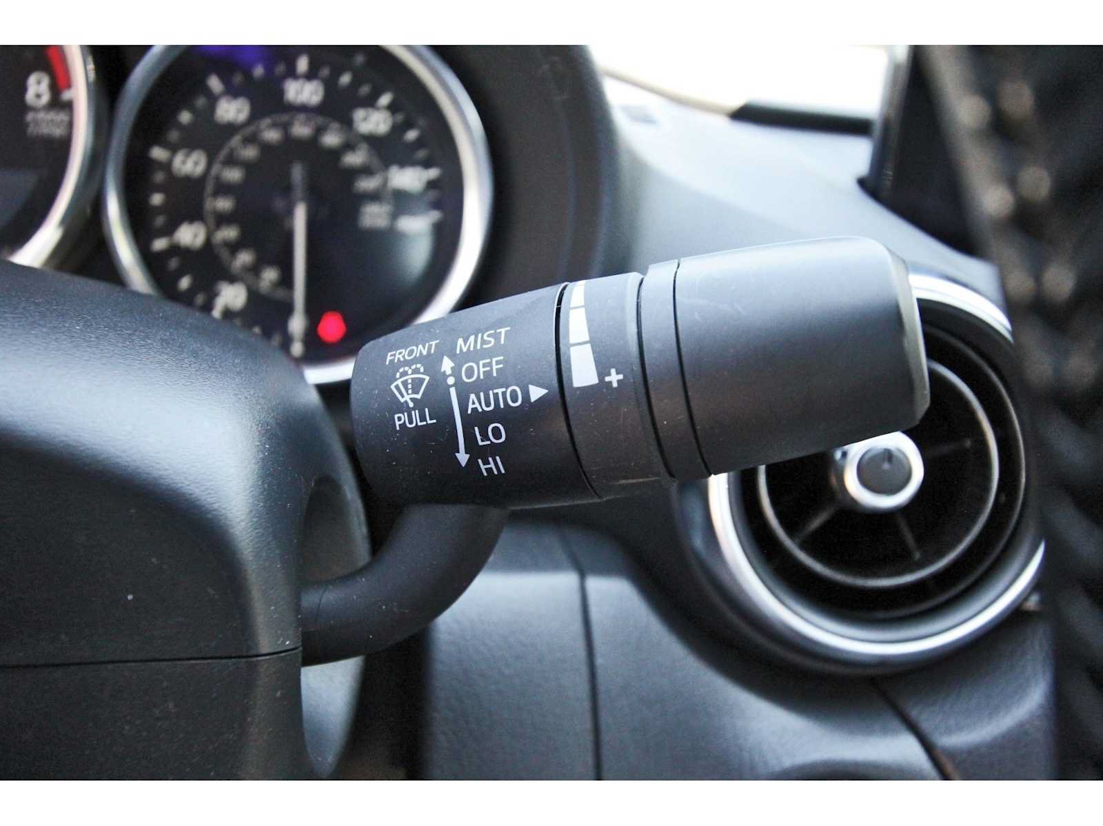 Used 2025 MAZDA MX-5 Miata RF Grand Touring RWD image 13