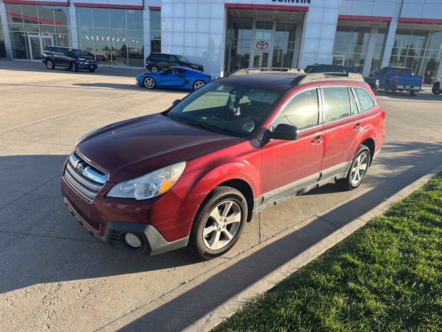 Used 2014 Subaru Outback 2.5i w/ Alloy Wheel Package AWD/4WD image 8