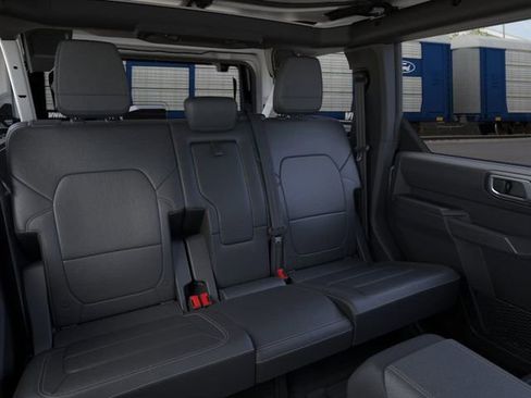 New 2025 Ford Bronco Badlands AWD/4WD image 11