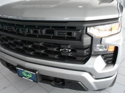 Certified 2025 Chevrolet Silverado 1500 Custom image 13
