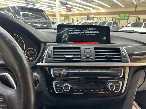 Used 2016 BMW 328i Sedan image 25