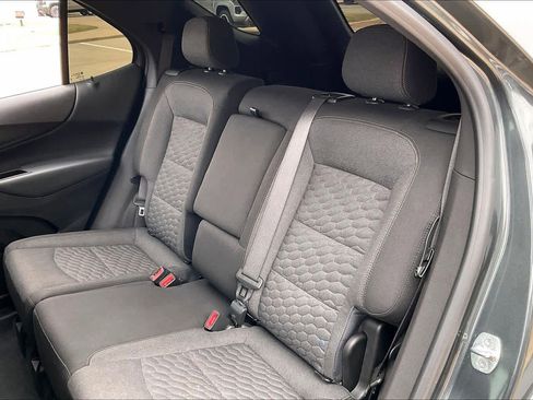 Used 2021 Chevrolet Equinox LT image 20