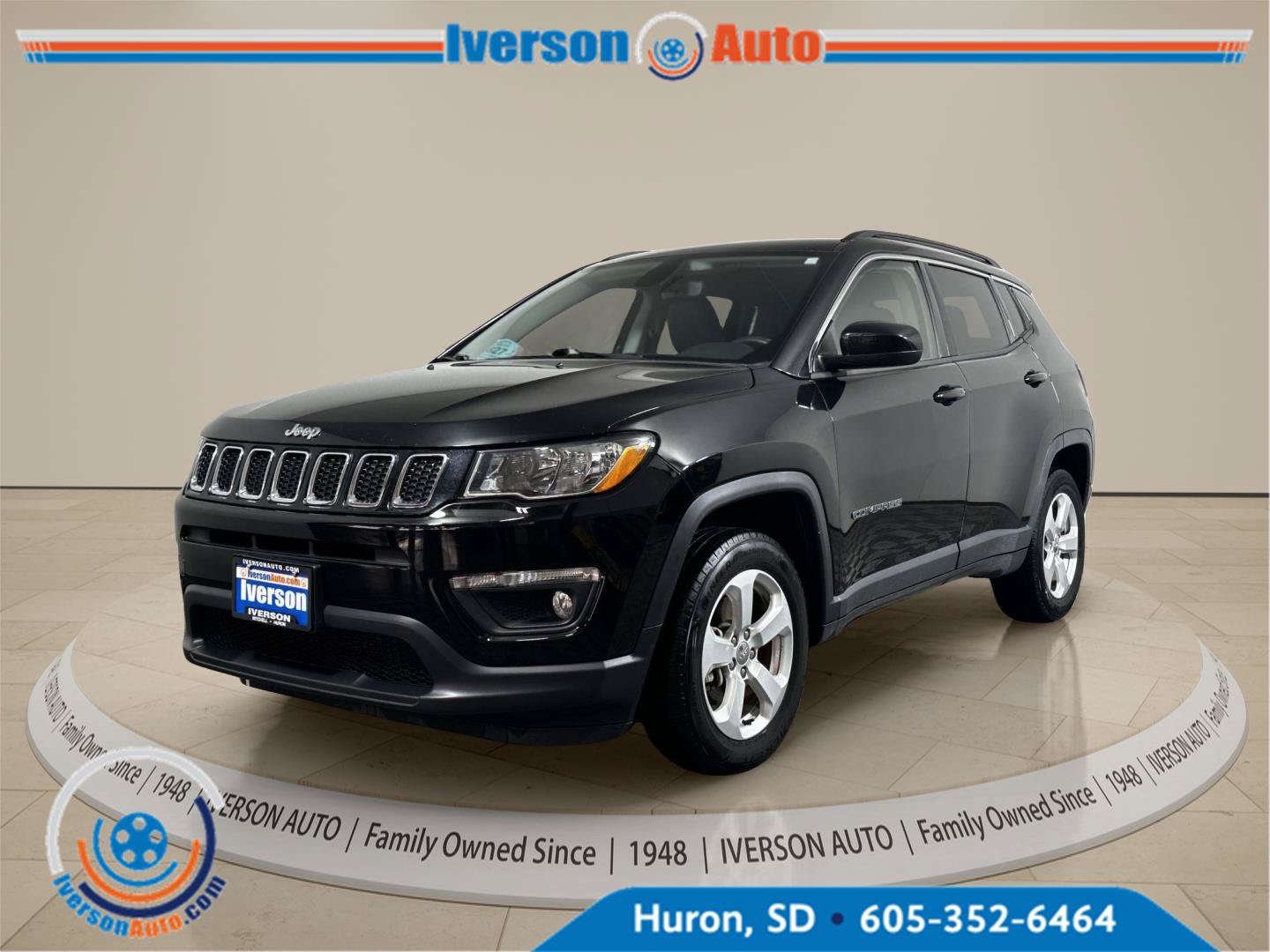 Used 2019 Jeep Compass Latitude AWD/4WD image 4