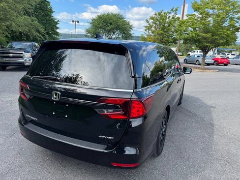 Used 2023 Honda Odyssey Sport image 7