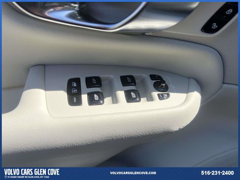 Used 2026 Volvo XC90 B6 Ultra w/ Protection Package AWD/4WD image 18