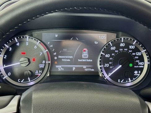 Certified 2023 Toyota Highlander XLE image 21