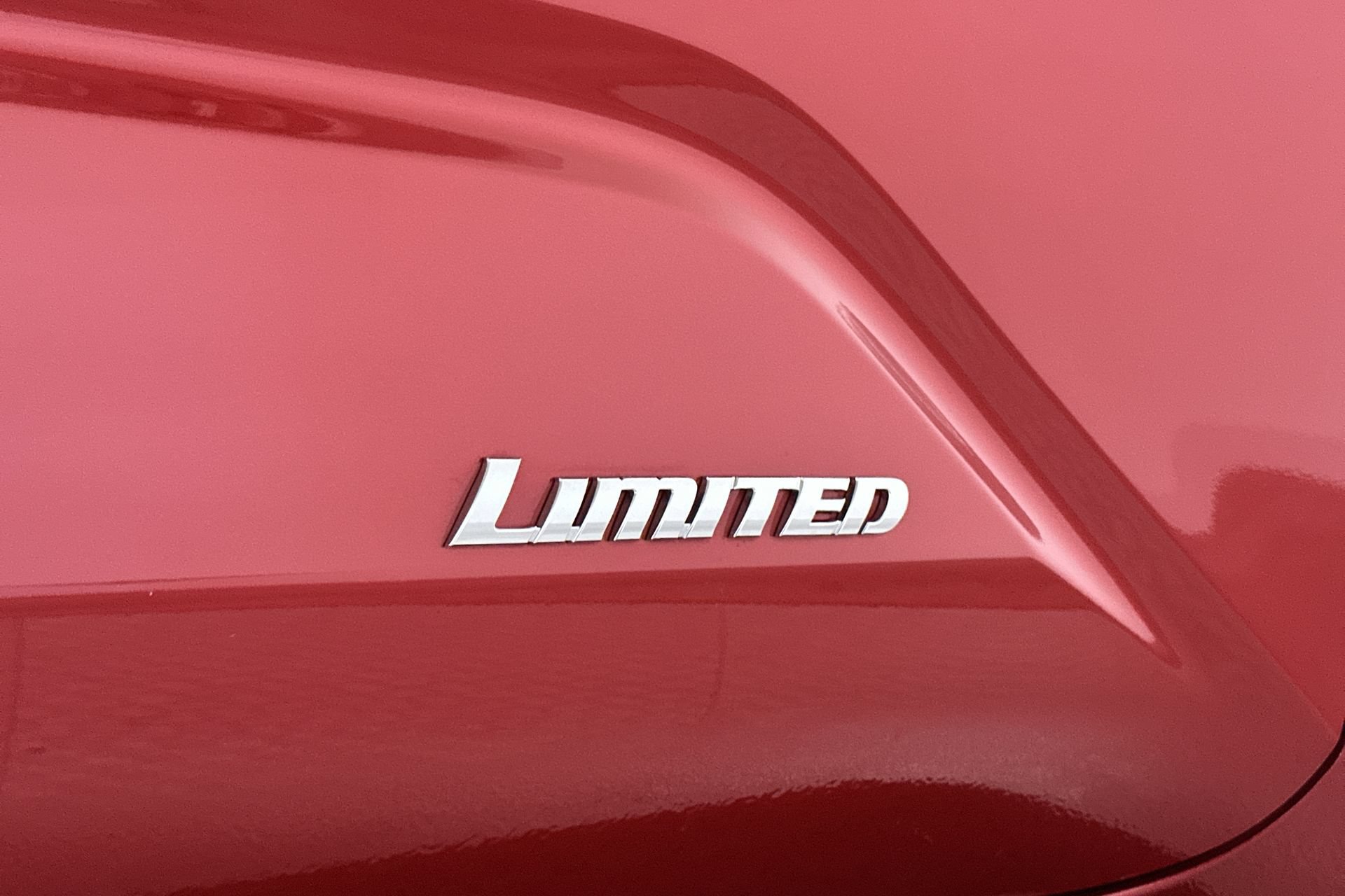 Used 2025 Toyota 4Runner Limited AWD/4WD image 26