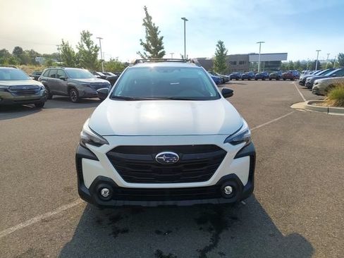 Used 2023 Subaru Outback Onyx Edition AWD/4WD image 8