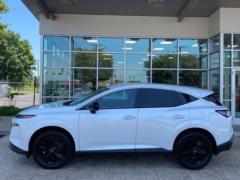 Certified 2025 Nissan Murano SV AWD/4WD image 4