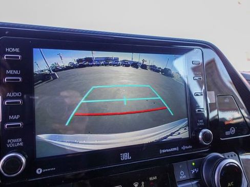 Certified 2021 Toyota Highlander XSE image 23