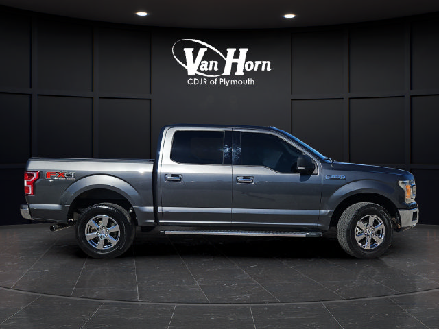 Used 2018 Ford F150 XLT w/ Equipment Group 302A Luxury AWD/4WD image 9