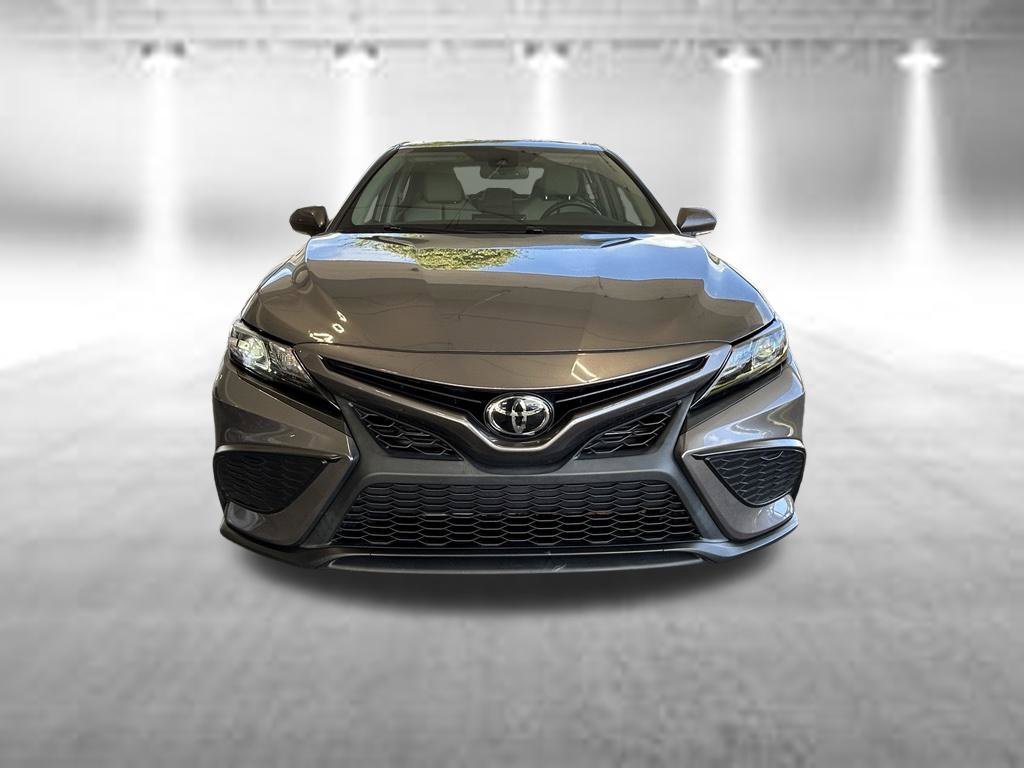 Used 2024 Toyota Camry SE w/ Convenience Package FWD image 10