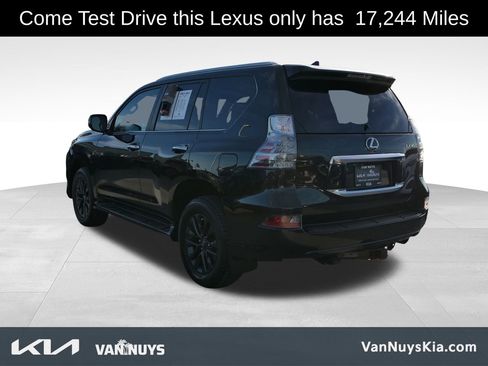 Used 2023 Lexus GX 460 Premium image 5