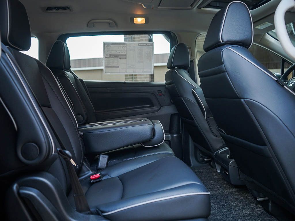 New 2027 Honda Odyssey Touring image 13