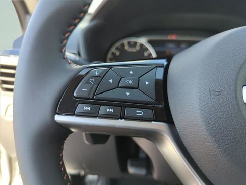 New 2025 Nissan Altima 2.5 SR w/ SR Premium Package FWD image 37