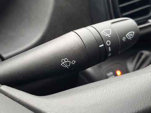 Used 2025 RAM ProMaster 2500 w/ Convenience Group image 14