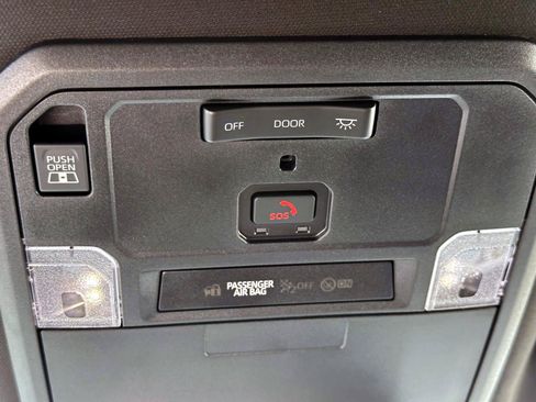 Certified 2026 Toyota Tacoma 4x4 Double Cab Hybrid image 31