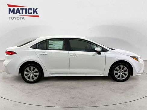 New 2026 Toyota Corolla LE image 8